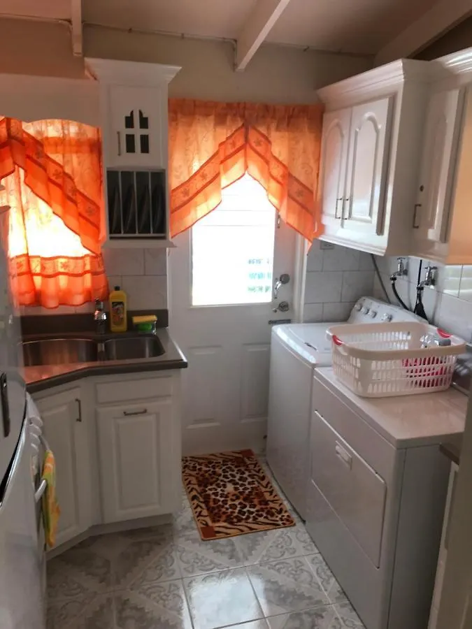Hopeville Apartments Christ Church 0*,  Barbados